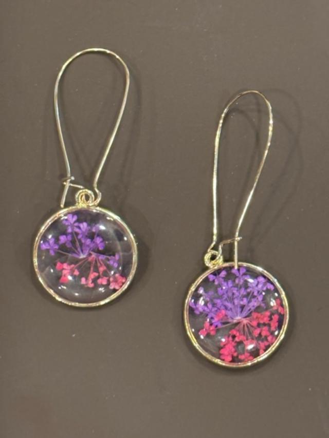 Pressed Disk Flower Earrings