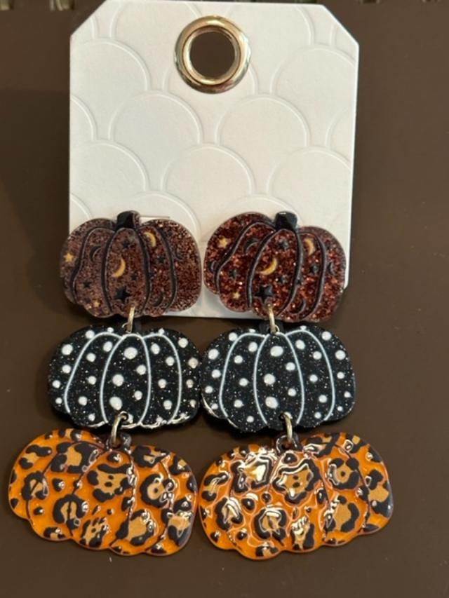 Fall Pumpkin Dangle  Earrings