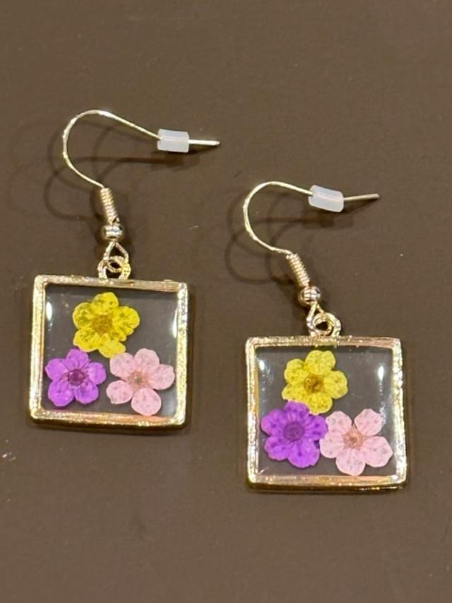 Squarely Pressed Flower Dangles
