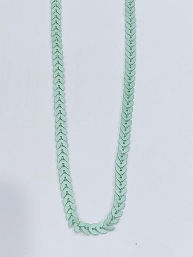 Flat Chevron Necklace