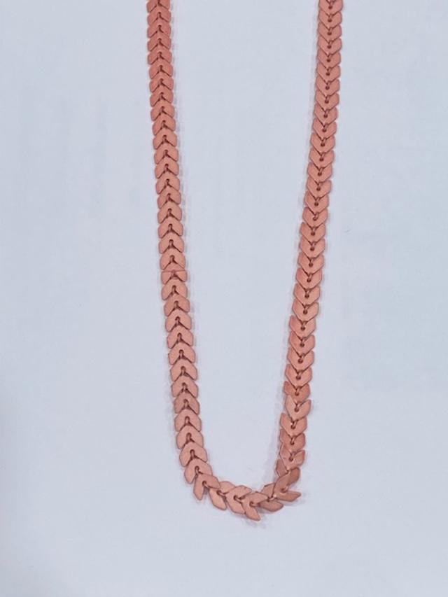 Flat Chevron Necklace
