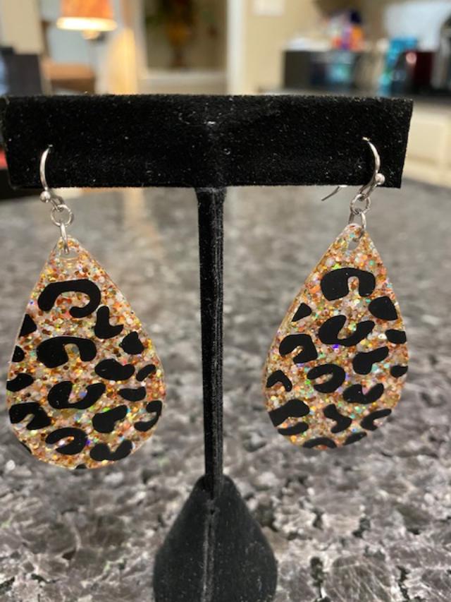 Sparkle Teardrop Earrings