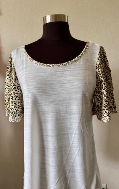 Leopard  Sleeve Flutter